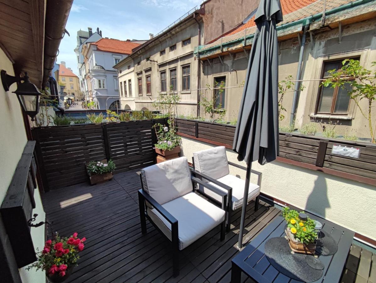 Apartament Podcienie Z Tarasem Bielsko-Biala Old Town Exterior foto